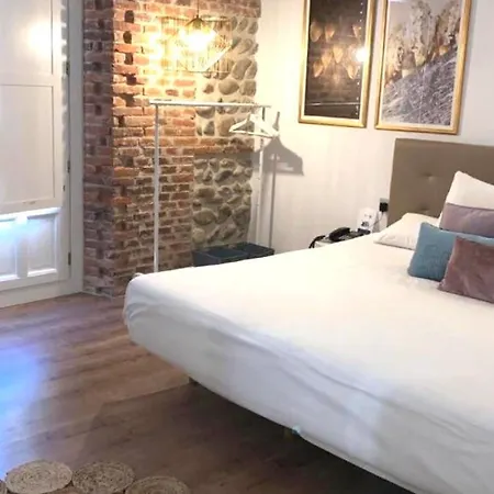 Albany Ancha 招待所 3*