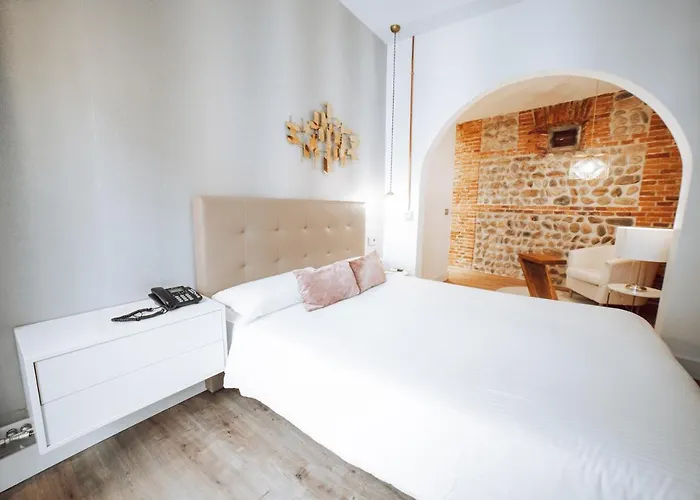 Pensjonat Albany Ancha 3*