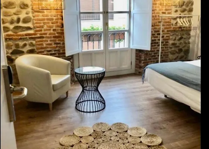 Albany Ancha 3* レオン