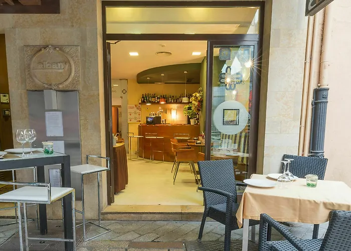 Albany Ancha Pensjonat León